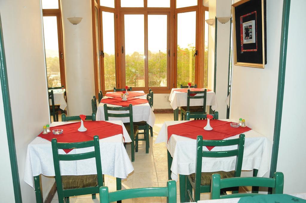 Nile Hotel Aswan Luaran gambar
