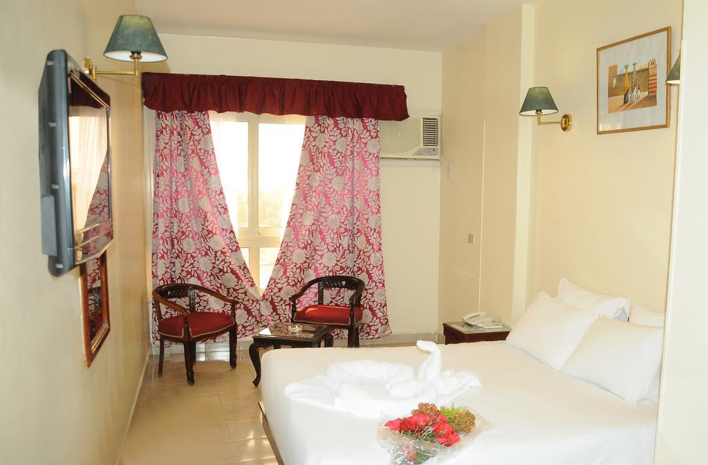 Nile Hotel Aswan Luaran gambar