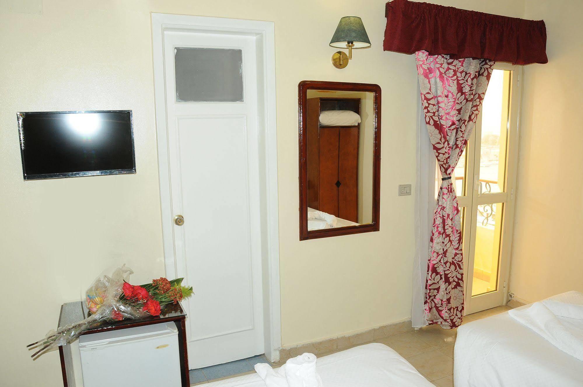 Nile Hotel Aswan Luaran gambar